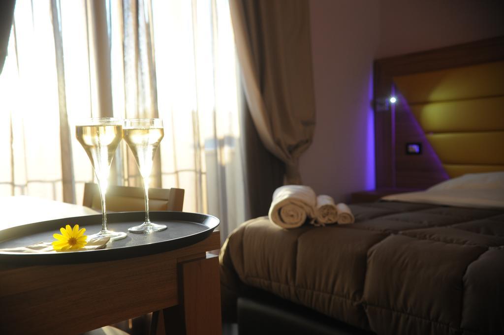 Ostia Antica Suite B&B Екстер'єр фото